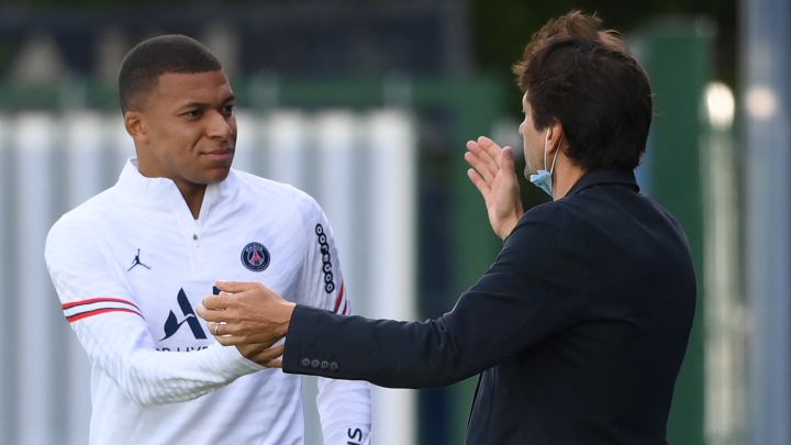 Leonardo calma las aguas con Mbappé