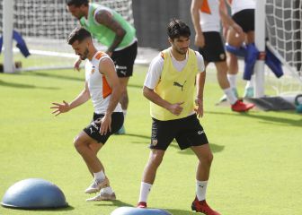 El Valencia lanza su ofensiva por Carlos Soler y Gayà