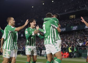 Fiesta del Betis ante el Alavés