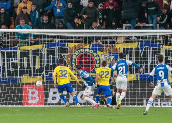 El Cádiz es el equipo que más encaja en los minutos finales