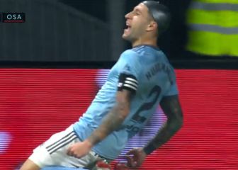 El gol de Hugo Mallo con un gorro de piscina que sorprendió a la grada de Balaídos