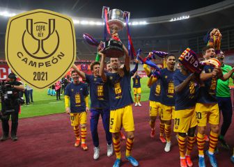 El Barça luce logo de campeón