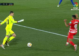 Uno de los errores más severos que se han visto últimamente en España: el gol de Luis Suárez
