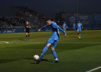 El Fuenlabrada coge aire después de catorce jornadas