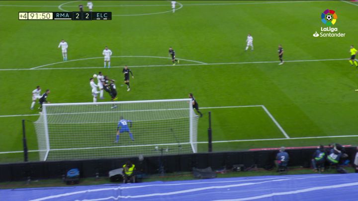 Militao se viste de Cristiano con un golazo imponente