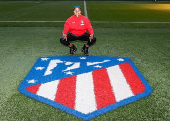 Ajibade renueva hasta 2025