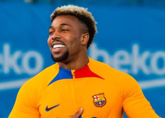 Adama, ovacionado y aplaudido en su primer entrenamiento