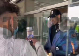 Jijantes caza a Aubameyang en el aeropuerto de Barcelona