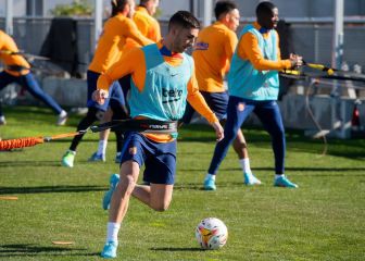 El Barça sube una foto de Aubameyang entrenándose y luego la borra