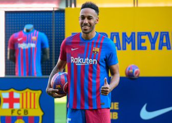 La presentación de Aubameyang con el Barcelona en imágenes