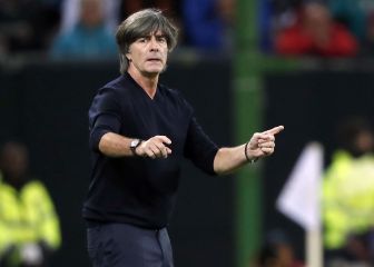 Löw acelera su español