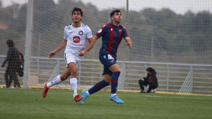 Segunda RFEF Grupo 5 resultados, partidos y clasificación Segunda RFEF Grupo 5 resultados, partidos y clasificación