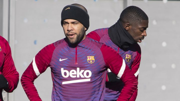 Alves: "¿Dembélé? Hay que ser más inteligente que el ego..."