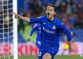 El Getafe vuela con Ünal