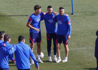 Buen ambiente en el entrenamiento del Atlético