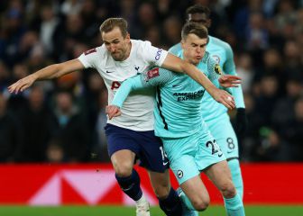 El Tottenham se mete en octavos con un doblete de Harry Kane