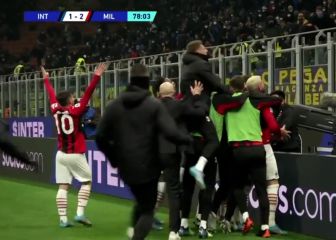 Giroud decide el derbi de Milán