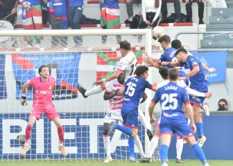 Bastón y Guruzeta firman las tablas en el duelo de pistoleros