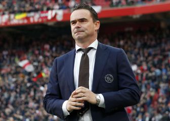 Escándalo en el Ajax, Overmars KO