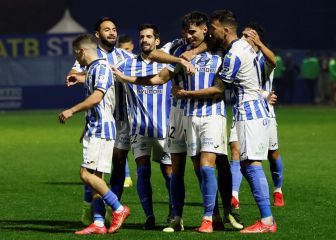 Los blanquiazules Jesús Álvaro y Cordero pasan por el hospital