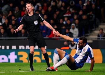 Infausto balance del Espanyol con el árbitro del derbi