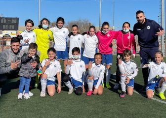 El equipo femenino que puede hacer historia ganando una Liga entre chicos