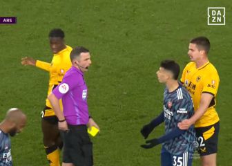 Sainete total con la roja al Arsenal en una acción de las que pasan años y no se ve nada similar