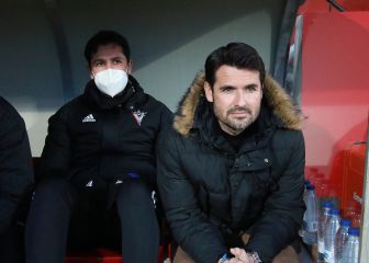 Lolo Escobar, contra las cuerdas