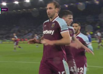 Dawson araña un punto de Champions