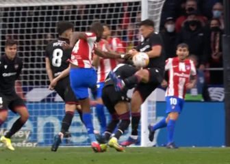 La polémica del Atlético-Levante: un gol polémico, una posible roja...