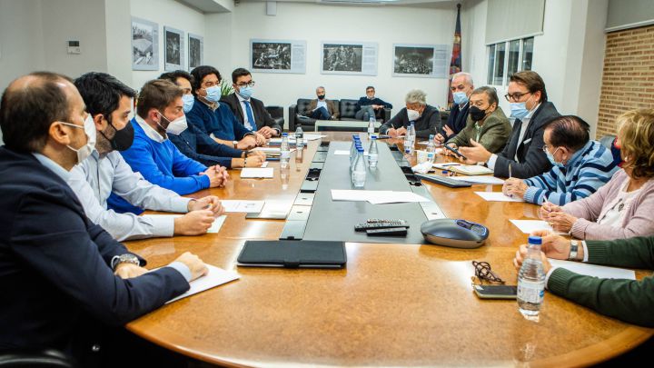 'Levante Somos Todos' se reune con Quico Cataln y el Consejo