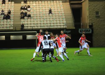 El Real Club de Irún le gana la partida al Logroñés