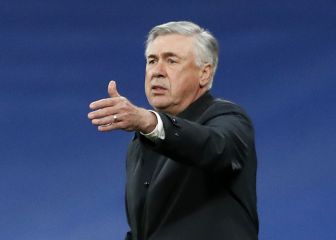 Charla y golpe en la mesa