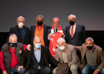 A de Adelardo, A de Atleti