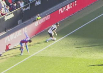 La polémica del Valencia-Barça: un gol muy justo, otro anulado al Valencia...