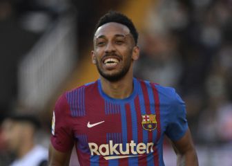 El árbitro le da hat-trick a Aubameyang: 