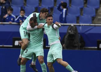 Un gol de Seoane en el 90 rompe la muralla del Lugo