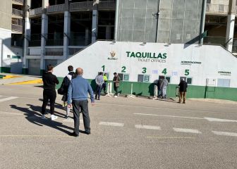 El Elche-Barça completa el primer tercio del Martínez Valero