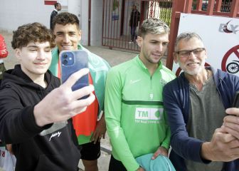 Un Elche de dulce mide
la reacción del Levante