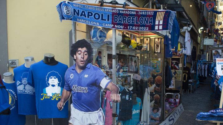 Maradona sigue muy presente en las calles de Nápoles