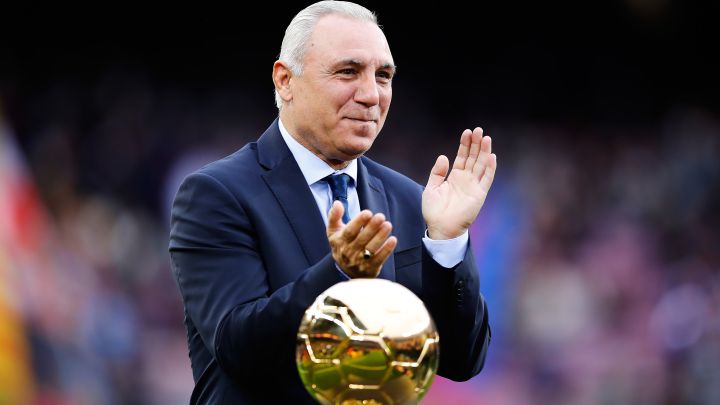 Stoichkov: "Creo en Xavi, lo va a hacer bien, conoce el camino"