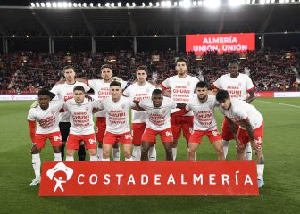 Aprobados y suspensos del Almería: Puigmal se cuela en la fiesta de Sadiq