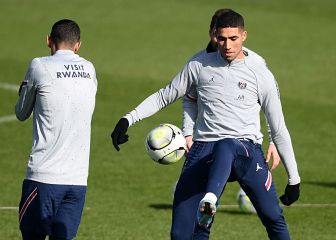 Achraf también se cae