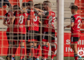 El Mirandés toma oxígeno a costa del Tenerife