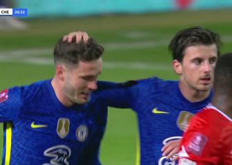 ¡El primero de Saúl! Golazo que es todo un homenaje a su carrera