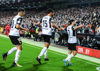 Guedes mete al Valencia en la final