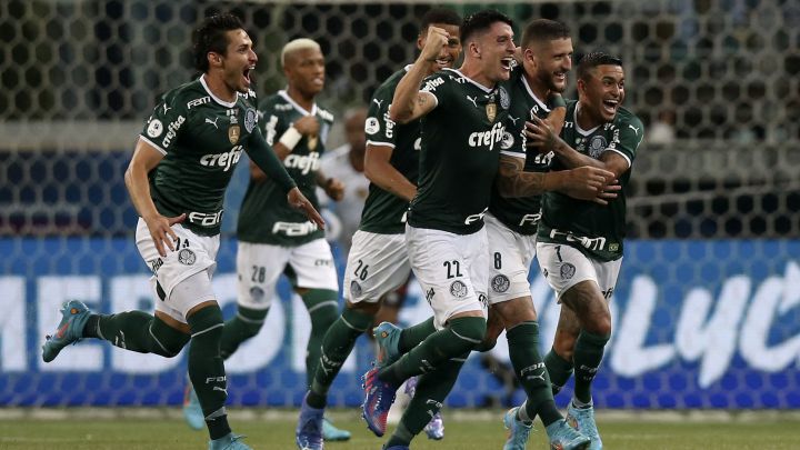 Palmeiras, suma y sigue con la Recopa ante Paranaense
