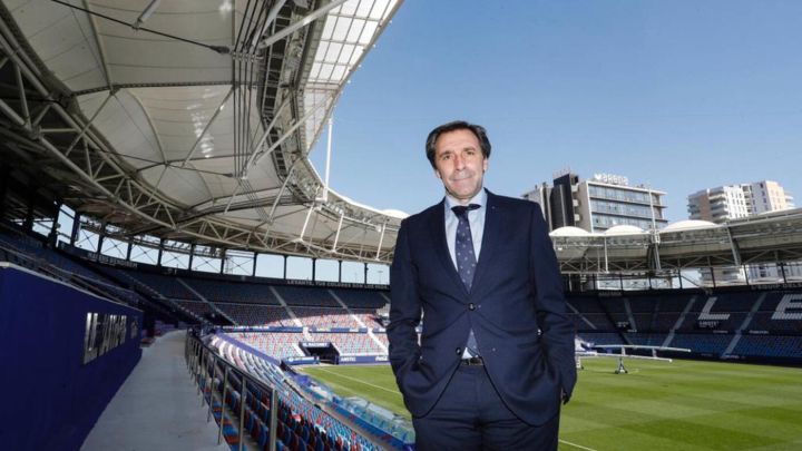 "Alessio tiene personalidad para llevar el vestuario"