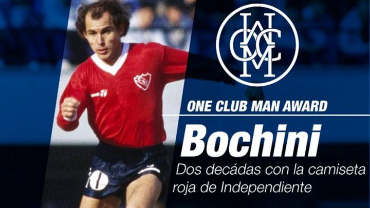 Bochini, premiado por el Athletic con el One Club Man