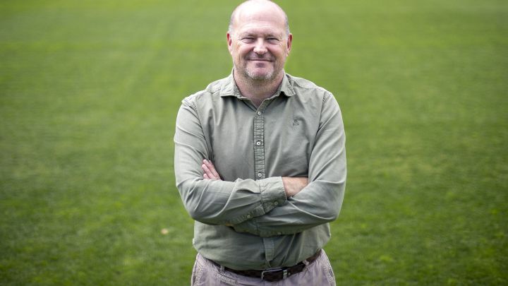 Pepe Mel: "El Real Madrid te ense?a a ganar; el Barcelona, a jugar"
